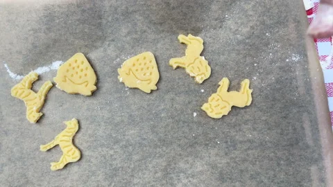 Home kitchen.The process of making a cookie. Video stock 135264397