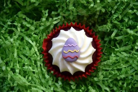 Home made decorated muffin. Easter, Mother's day, Valentine's day concept. Foto stock