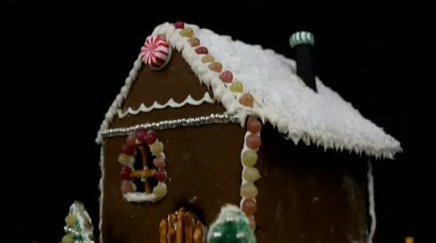 Home made gingerbread house Video stock 17409888