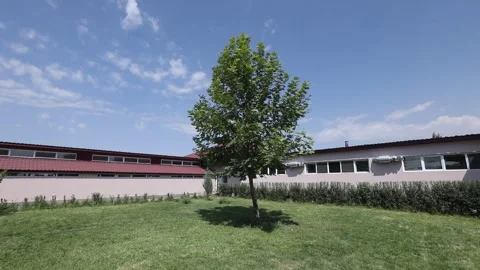 A home with nice garden  2 Video stock 314514410
