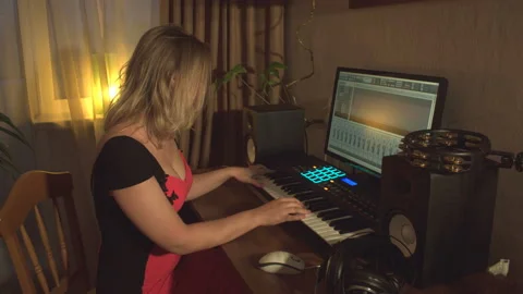 Home recording studio. 2 Shots. Видео 114061992