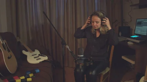 Home recording studio. Видео 114061802