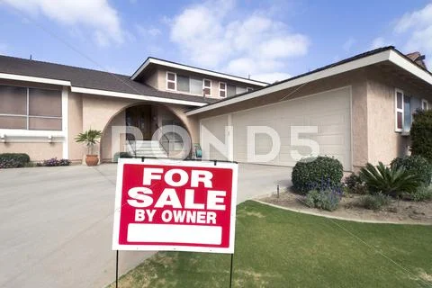 Home for sale Stock Photos