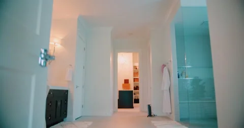 Home Showing Stock Footage 320333403