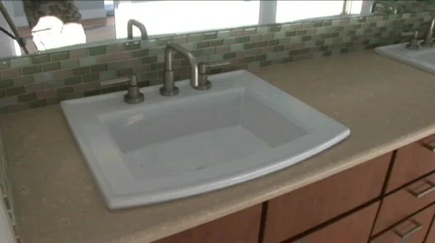 Home sink pan Stock-Footage 593405
