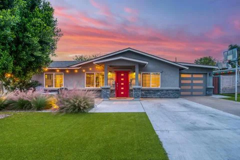 A home at sunset Stock Photos