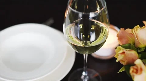 Home table setting Stockbeeldmateriaal 50379243