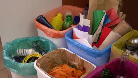 Home waste sorting system. Separate garbage collection. Household boxes for 库存影片 157260002