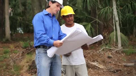 Homebuilder and Construction Worker Video stock 21111085