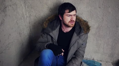 Homeless man 库存影片 20496836