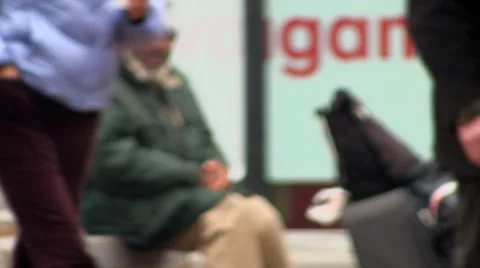 Homeless man talking to himself Video stock 49802315