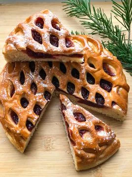 Homemade apple pie on the table. Foto stock