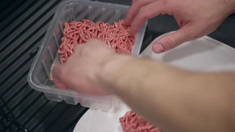 Homemade burger Stockbeeldmateriaal 145850588