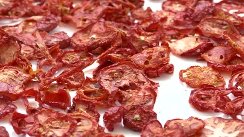 Homemade dried tomatoes, drying tomatoes in the sun, drying tomatoes on the.. Video stock 282896486