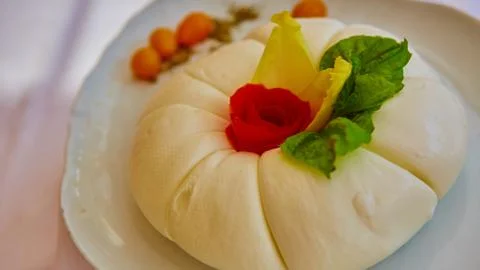 Homemade Mozzarella Cheese with Tomato and Basil Stock-Fotos