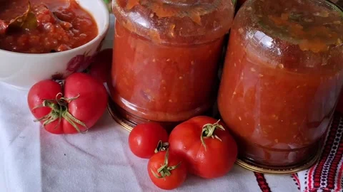 Homemade tomato sauce Stock-Footage 344480059