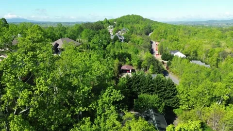 Homes Surrounded by Woods in the Mountains 스톡 동영상 239742403
