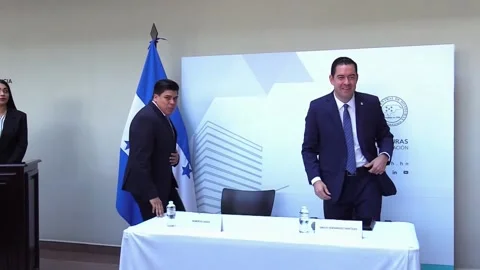 Honduras and the IMF begin talks to adapt the economic program to the Asfura adm Vidéo 329070810