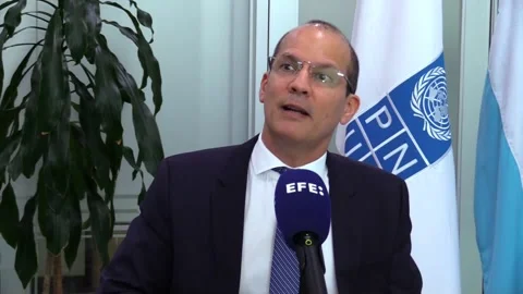 Honduras and UNDP join forces to keep youth away from violence through sport, Te Stock Footage 283486549