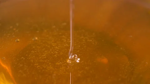 Honey Dripping 4K Stock-Footage 131502213