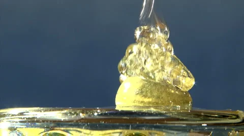 Honey - yellow 動画素材 1068923