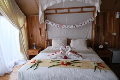 Honeymoon Bed Fotos Stock