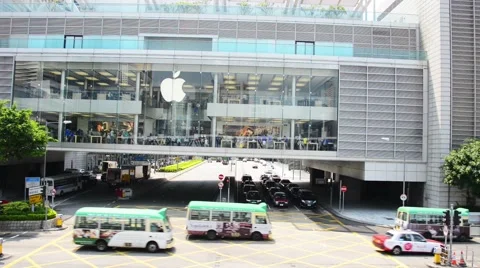 Hong Kong - AUGUST 1, 2014: Hong Kong Apple Store on August 1 in Hong Kong Vídeos de archivo 64228612