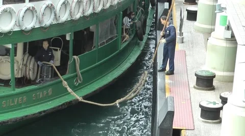 Hong Kong boat docking 動画素材 1101949