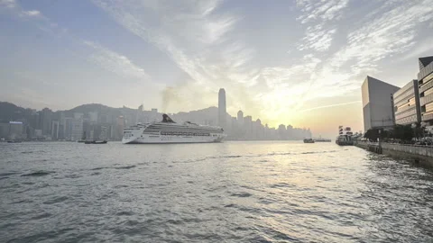 Hong Kong at night 動画素材 85759999