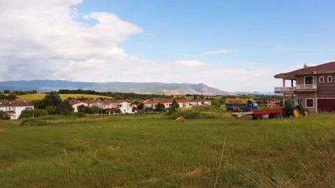 Horisti Fields pan2 Video stock 132699131