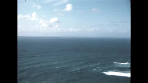 Horizon from the waterfront Video stock 274154648