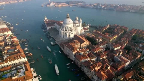 Horizontal drone filming of Venice in 4K resolution during the autumn season. Stock Footage 291403845