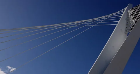 Horizontal pan on the structure of the Flaiano bridge, Pescara, Italy 스톡 동영상 147434708