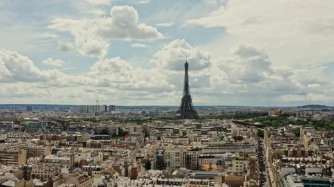 Horizontal panning from a drone, a general view of the historic center of Paris Stock Footage 205537821