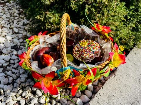Horizontal photo of easter in basket Stock Photos