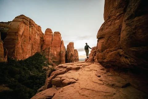 Horizontal view of Cathedral Rock viewpoint at twilight in Sedona AZ. Stock Photos