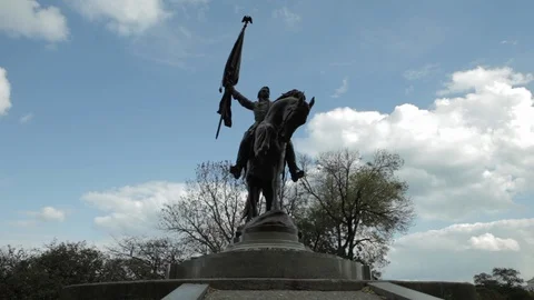 Horse Statue on a Cloudy Day Video stock 109640609