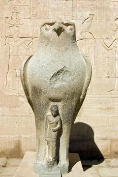 Horus with Pharaoh statue Stock Photos