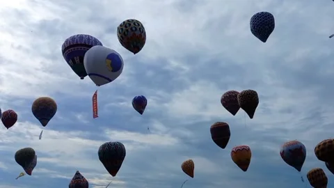 Hot air ballons Stock Footage 241559756