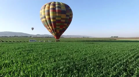 Hot Air Balloon in Africa. scene 1 Stockbeeldmateriaal 59657885