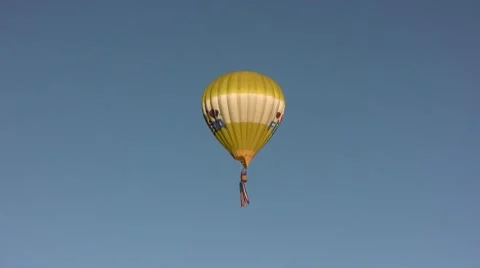 Hot air balloon in flight Stock Footage 8994380