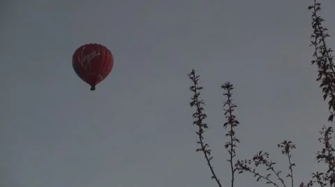 Hot air balloon flying Stock Footage 5165504