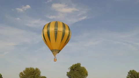 Hot air balloon lauching in the air,Grave,Netherlands Stock Footage
