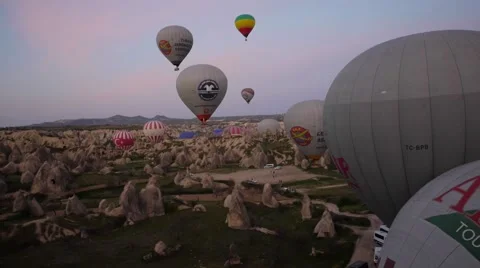 Hot air balloons Stock Footage 58258167