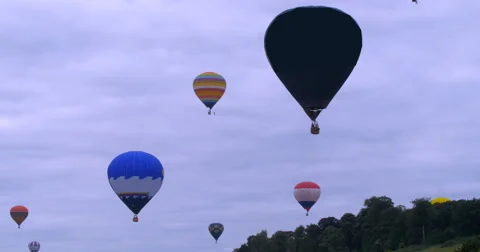 Hot air baloons flying Stock Footage 66358733