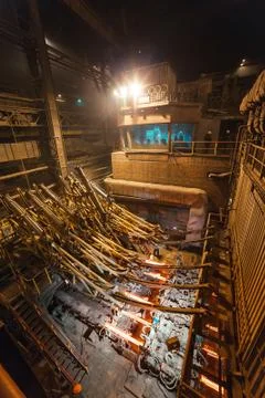 Hot billet bloom continuous casting, also called strand casting. Foto stock