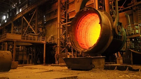 The hot bottom of the convector. Re-lining. The process of facing the bucket  Video stock 105316917