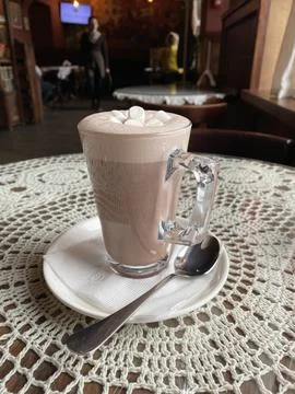 Hot Chocolate With Mini Marshmallows cafe Stock Photos