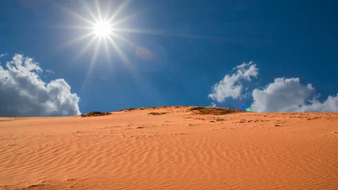 Hot day in a desert time lapse scene Vídeos de archivo 303581905