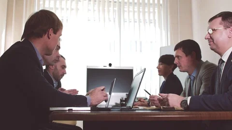 Hot debate team of top managers Stock Footage 82085097